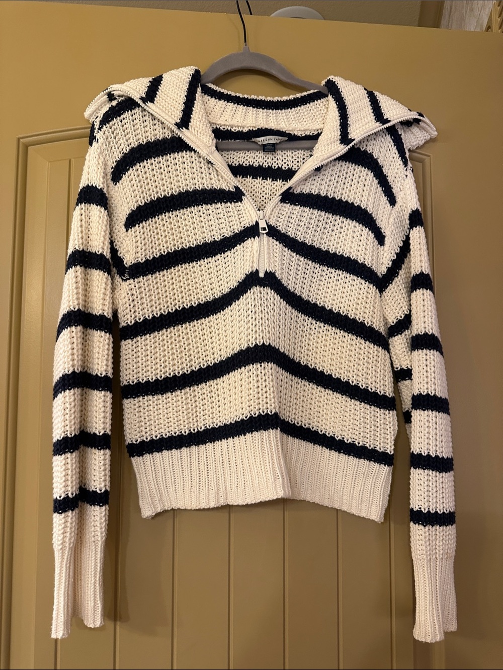 American Eagle Outfitters White and Black Striped Half-Zip Sweater